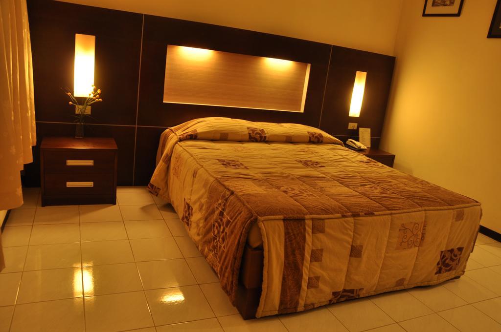 Hotel Wisanti Yogyakarta Esterno foto