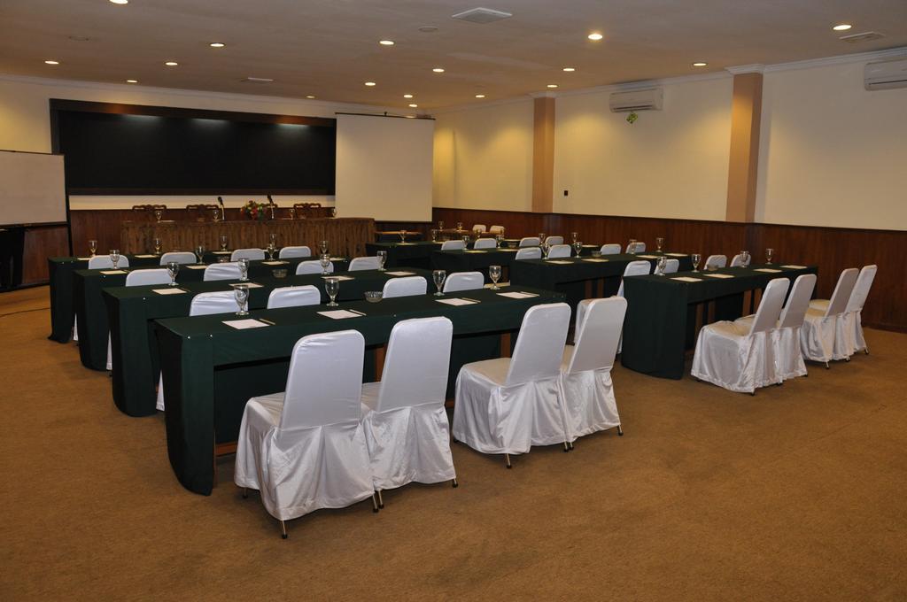 Hotel Wisanti Yogyakarta Esterno foto
