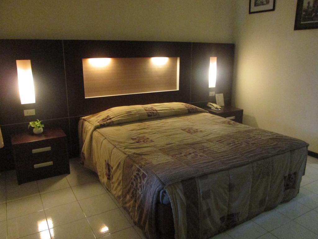 Hotel Wisanti Yogyakarta Esterno foto