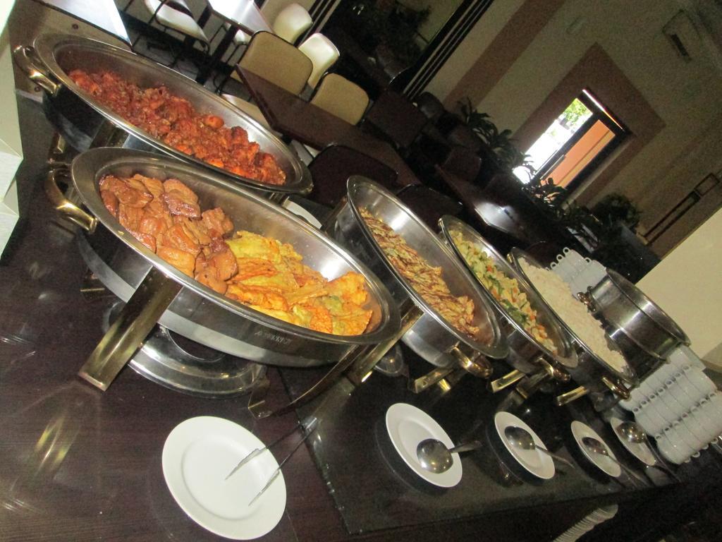 Hotel Wisanti Yogyakarta Esterno foto