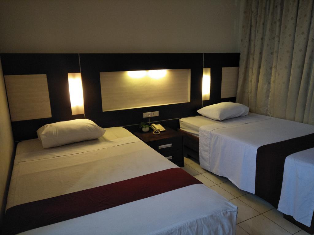 Hotel Wisanti Yogyakarta Esterno foto